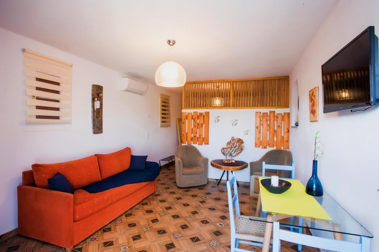 Myconian Brothers Apartment